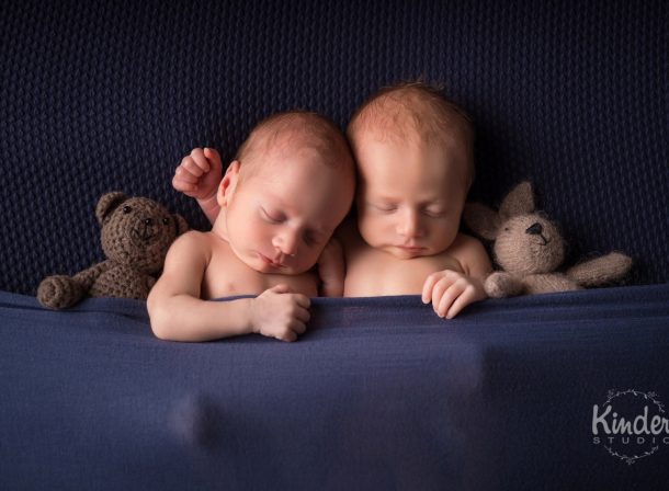 kinder studio poze nou nascut gemeni