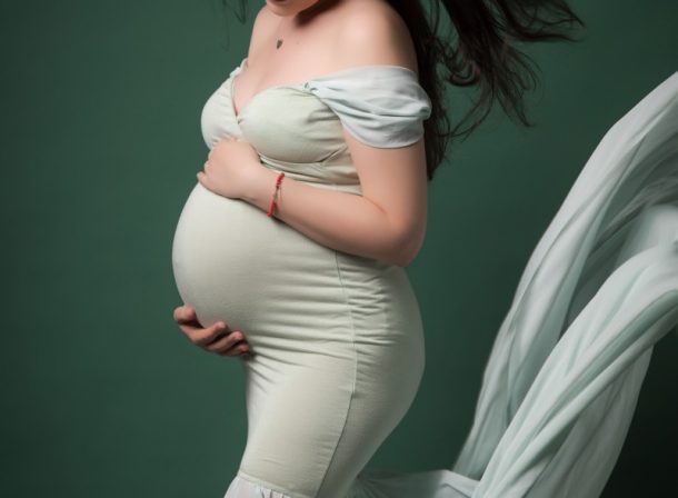Cum vă pregătiți pentru fotografiile de maternitate