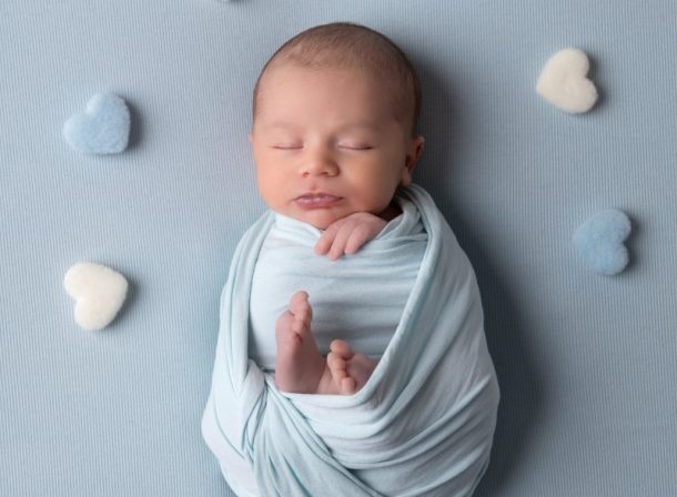 Cum vă pregătiți pentru fotografiile newborn la studio 2